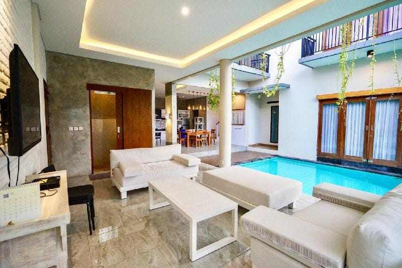 Villa Cleopatra Sanur Bali Villa in Denpasar