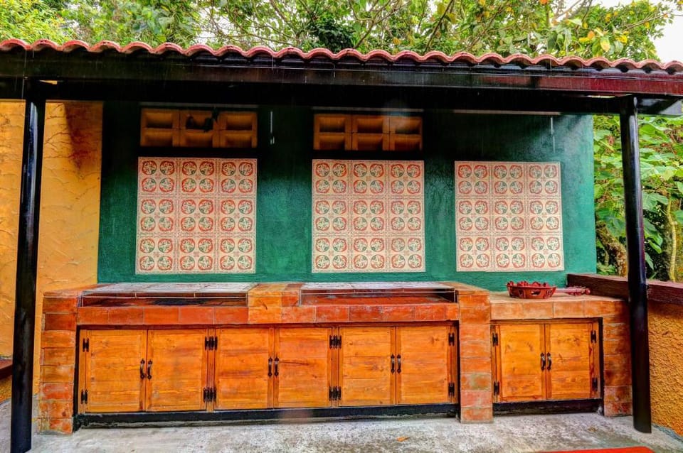 Clotilde Mexican-Inspired House Vacation rental in Tagaytay