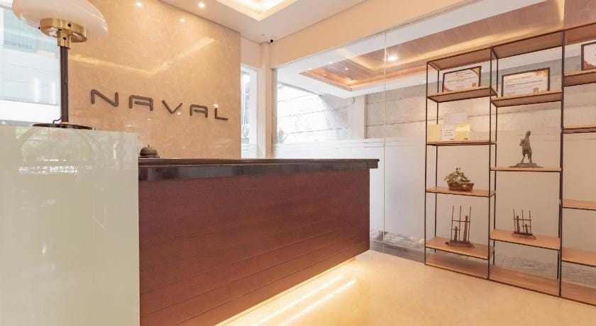 RedDoorz Premium near Paris Van Java Mall Hotel in Bandung