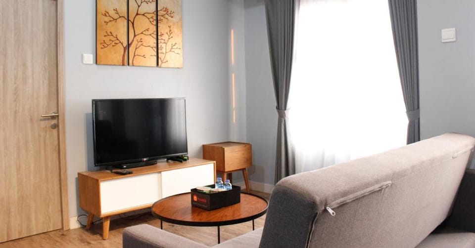 Deluxe 2BR Newton Residence with View By Travelio Apartment in Bandung