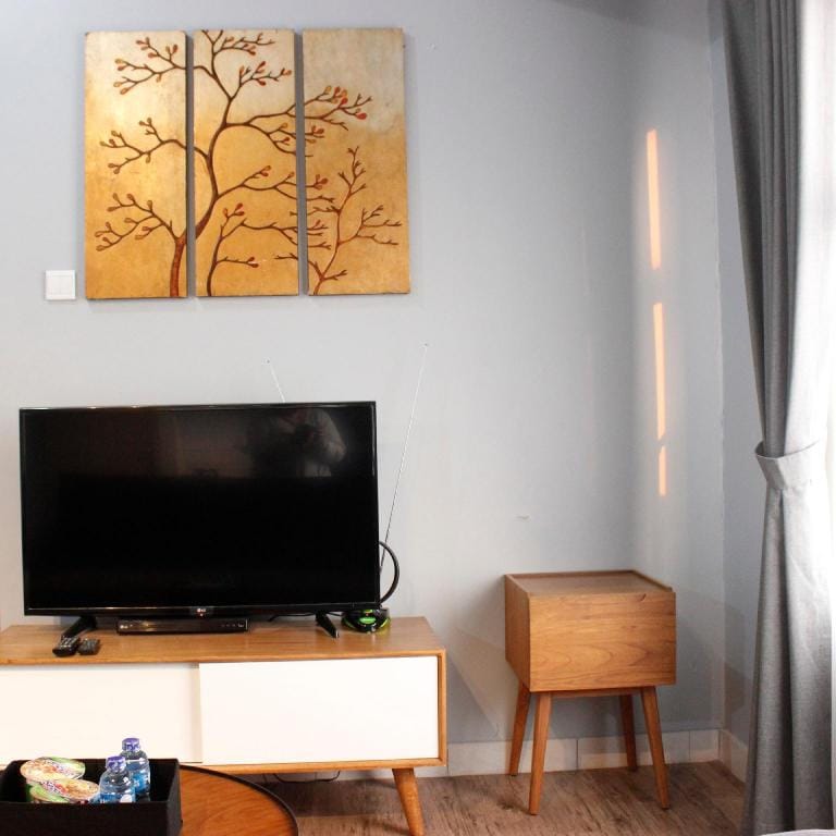 Deluxe 2BR Newton Residence with View By Travelio Apartment in Bandung