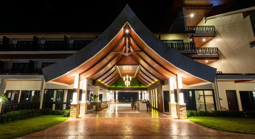 Tmark Resort Vang Vieng Hotel in Vang Vieng