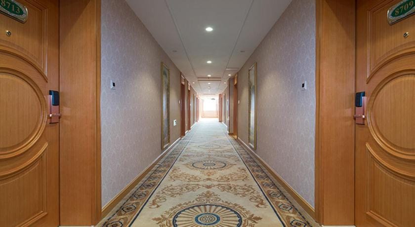 Vienna Hotel Shengzhou Kaiyuna Plaza Hotel in Shenzhen