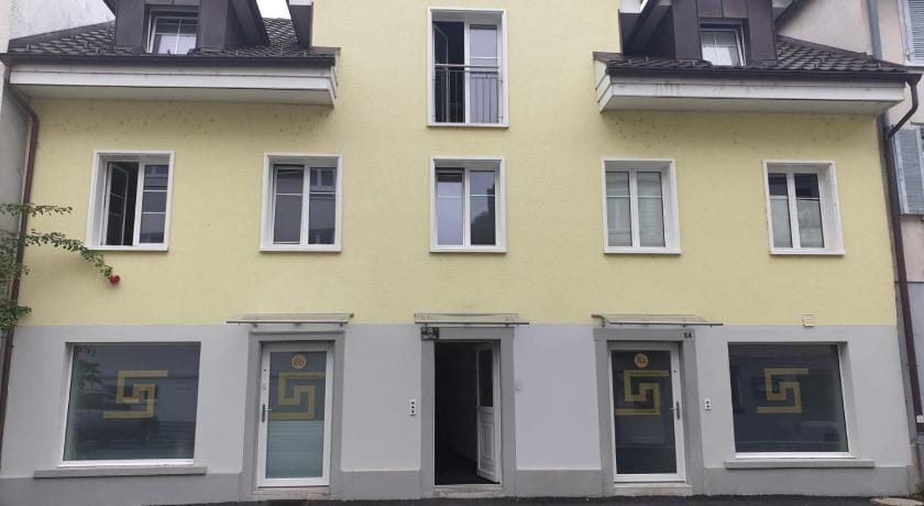 3 Doppelbett Business Apartment am Bodensee Apartment in St. Gallen, Switzerland
