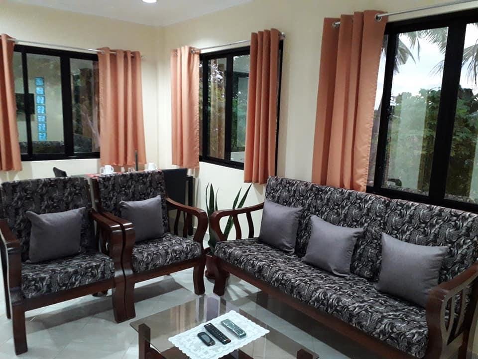 Gals guesthouse NO more Brown out equipped w/Solar Vacation rental in Siquijor