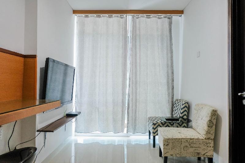 Modern 1BR Brooklyn Alam Sutera Apt By Travelio Apartment in West Java