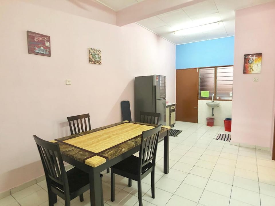 Sakura 2 Landed House (Steamboat, Arcade Game) Vacation rental in Perak
