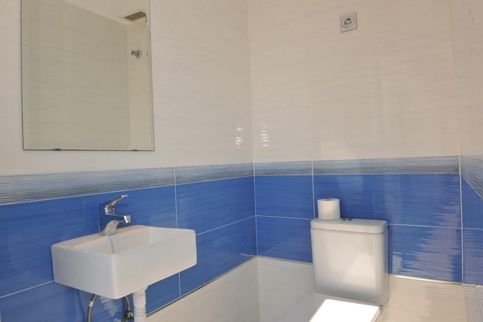 Alfa Mar Villa 3BR Sleeps 6 w/ Pool & Ocean View Villa in Costa Tropical
