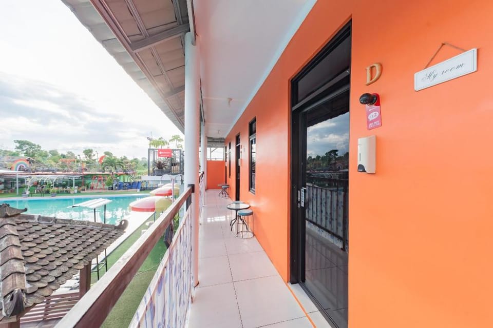 RedDoorz Resort Syariah @ Jaya Tirta Abadi Bed and Breakfast in West Java