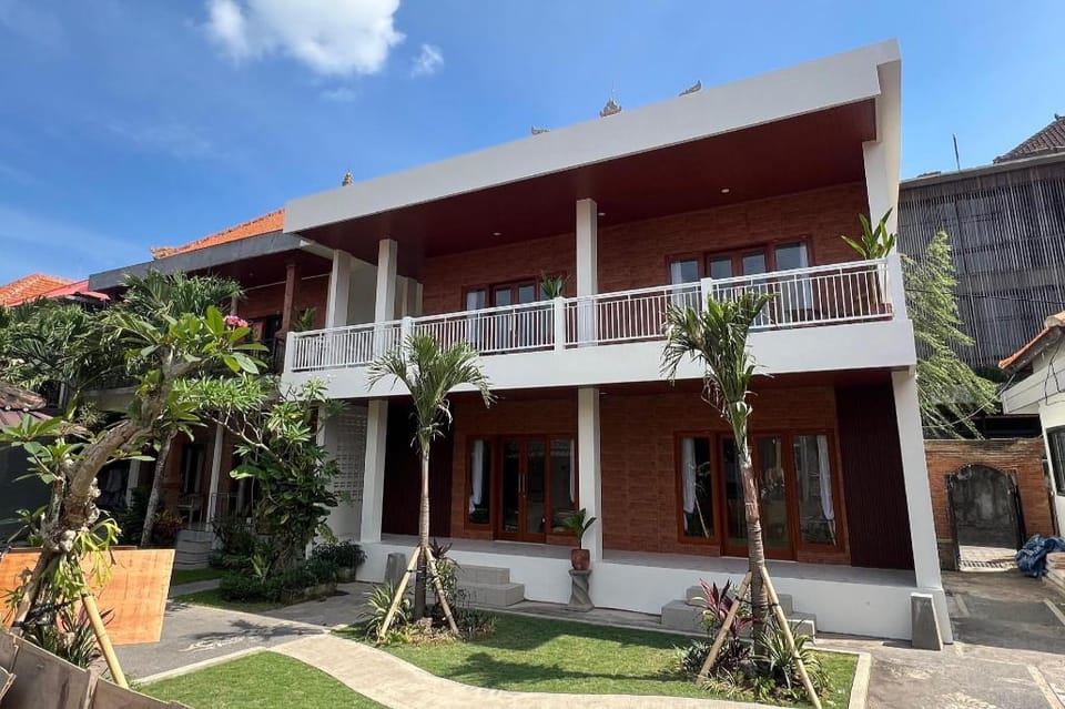 The Brick Canggu Bed and Breakfast in North Kuta