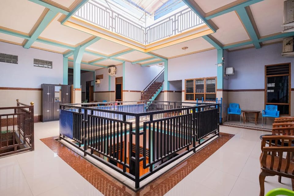 RedDoorz Syariah near Alun-Alun Bojonegoro Bed and Breakfast in East Java
