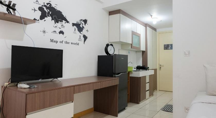 Cozy Room Studio M-Town Apartment By Travelio Apartment in West Java