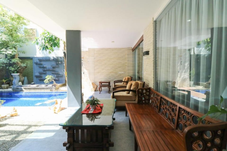 Kubu Kalih Residence Hotel in Denpasar