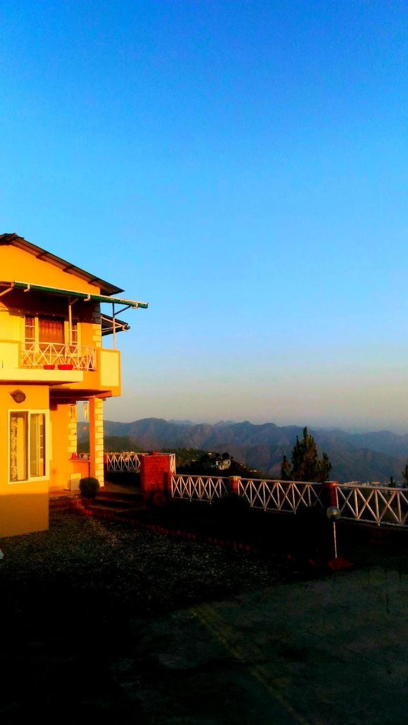 Windsong Lodge in The Clouds Villa in Uttarakhand