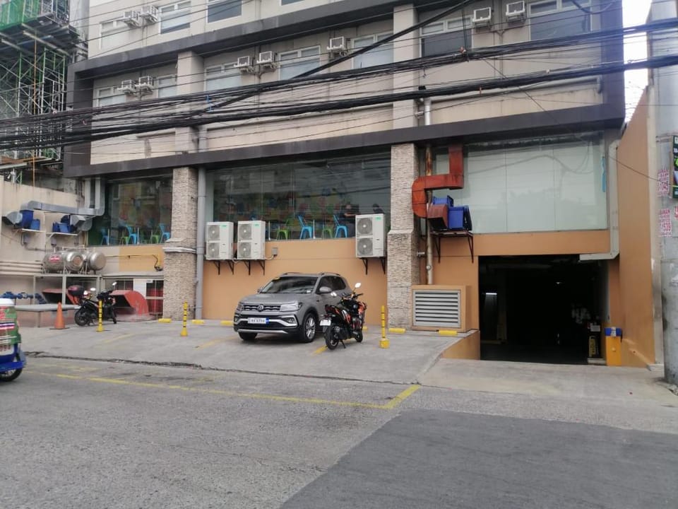 Urban Deca Tower OYO 11 Apartment in Mandaluyong