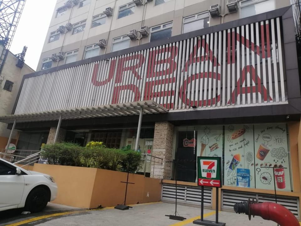 Urban Deca Tower OYO 11 Apartment in Mandaluyong