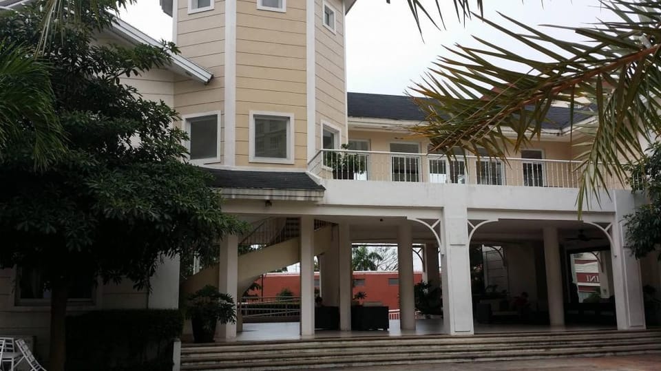 Perfect getaway in (temporarily unavailable) Apartment in Muntinlupa