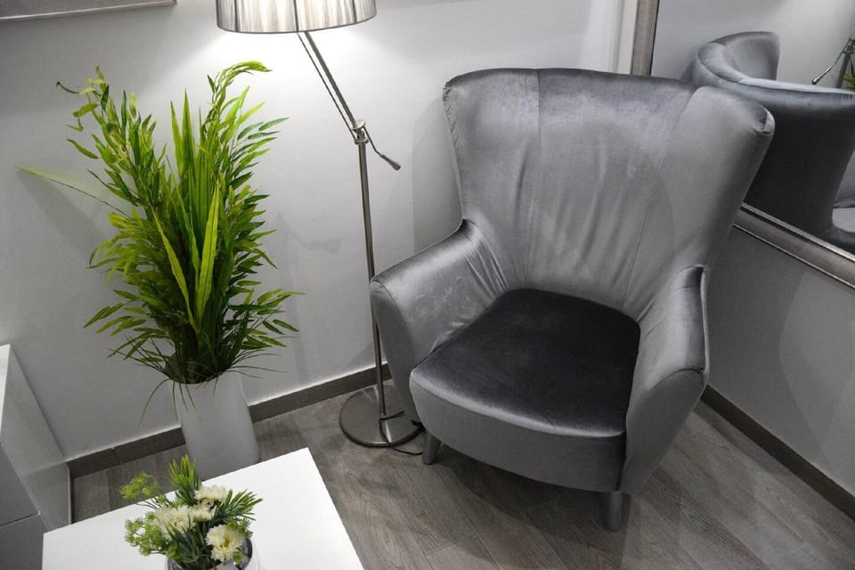 Makati Luxury Apartments Jazz U4031 Tower D Apartment in Makati
