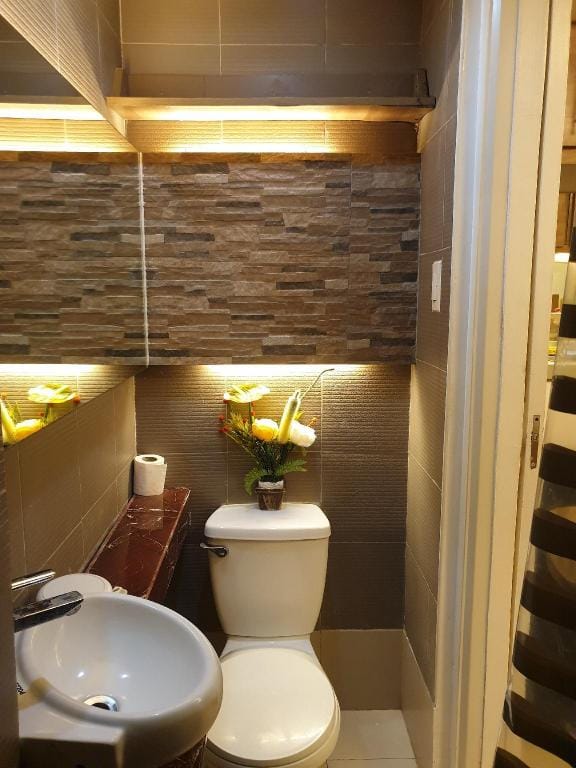 MPlace Romantic w/ Netflix+Cooking+Wifi+Games Apartment in Quezon City
