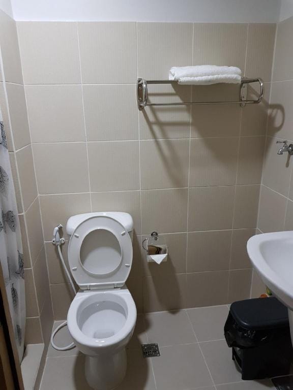 Grass Residences Condo Unit Apartment in Quezon City