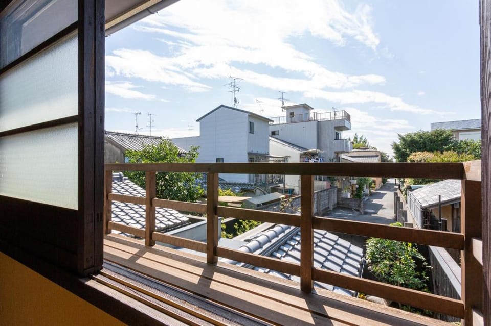 Near Kinkaku-ji !! Machiya experience for 6 people Vacation rental in Kyoto