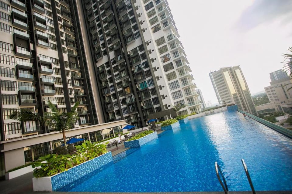 D'Pristine @ Medini for 4-5pax - 5min to Legoland Apartment in Johor