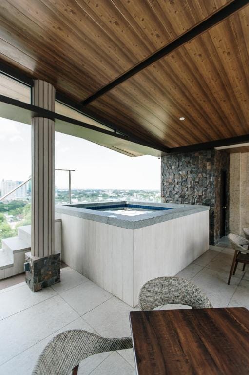 Zuri Hotel Hotel in Iloilo City