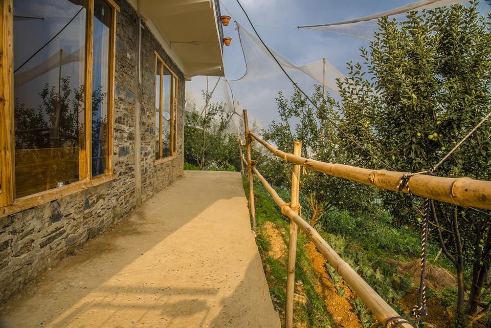 Livingstone Hillswood Villa in Himachal Pradesh