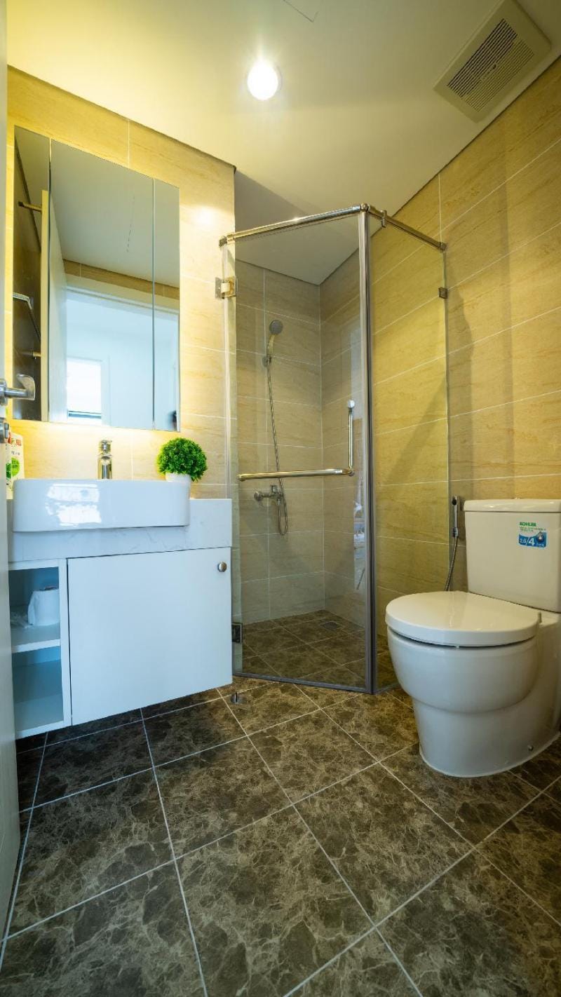 BI HOUSE 2 BEDROOMS @NICE VIEW @COZY @D’CAPITALE Apartment in Laos