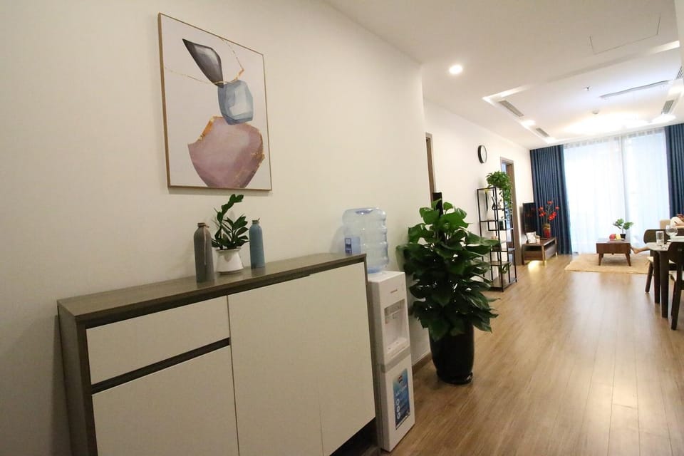 Sophie Vinhomes Metropolis/Lotte/Deawo(2 BEDROOMS) Apartment in Hanoi