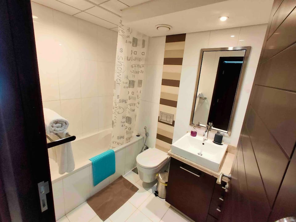 Downtown Dubai Superb 1 Bedroom with Sofa Bed Apartment in Dubai