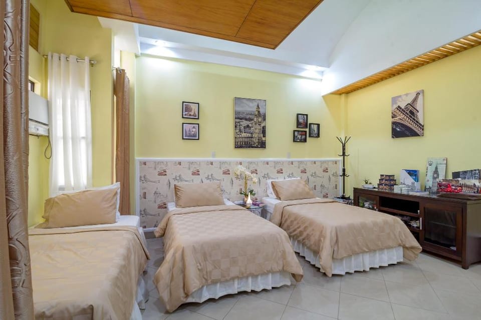 UFH Room #1 for 4-7 Guests Vacation rental in Cebu City