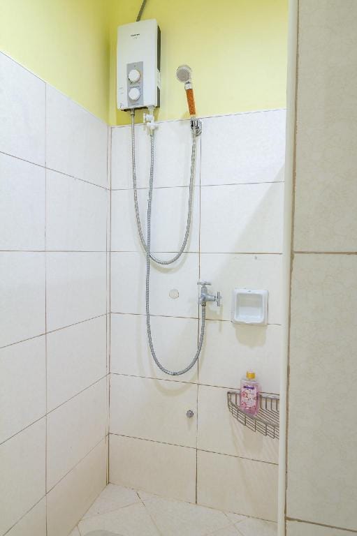UFH Room #1 for 4-7 Guests Vacation rental in Cebu City