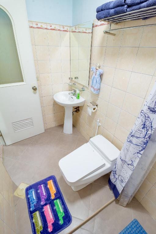 UFH Room #3 for 3-5 Guests Vacation rental in Lapu-Lapu City