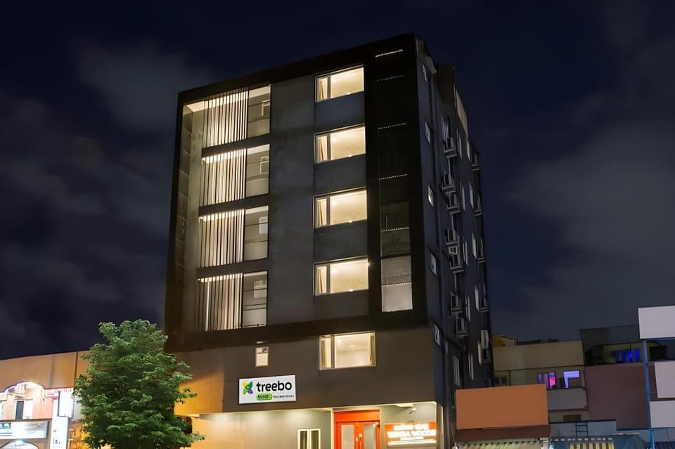 Super Townhouse Ulsoor Near Halasuru Metro Station Hotel in Bengaluru