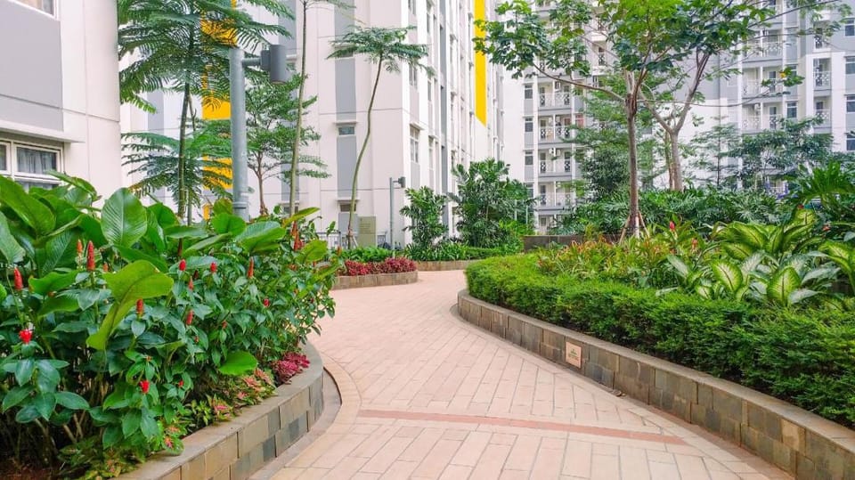 Good Springlake Summarecon Studio Apt By Travelio Apartment in West Java