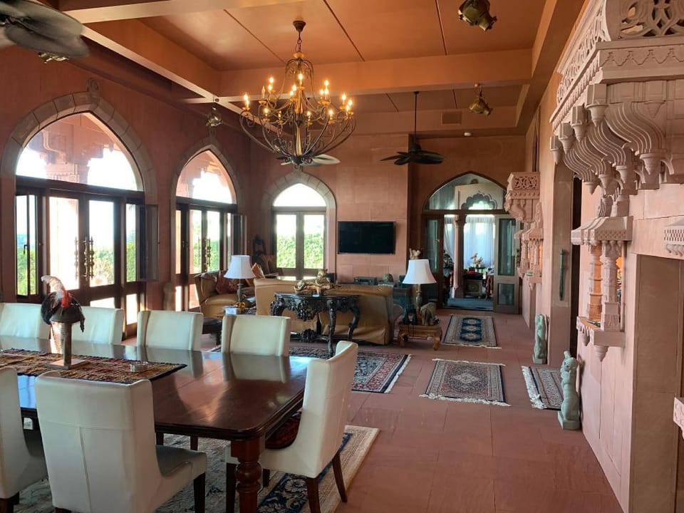 Jodha Bai Retreat Hotel in Banora Point