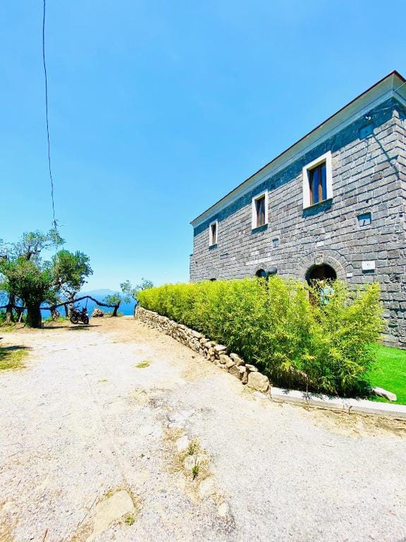 La Dimora delle tre Sirene Apartment in Massa Lubrense