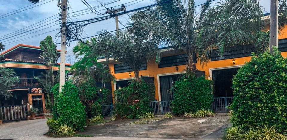 Petchpanee Resort Vacation rental in Pattaya City