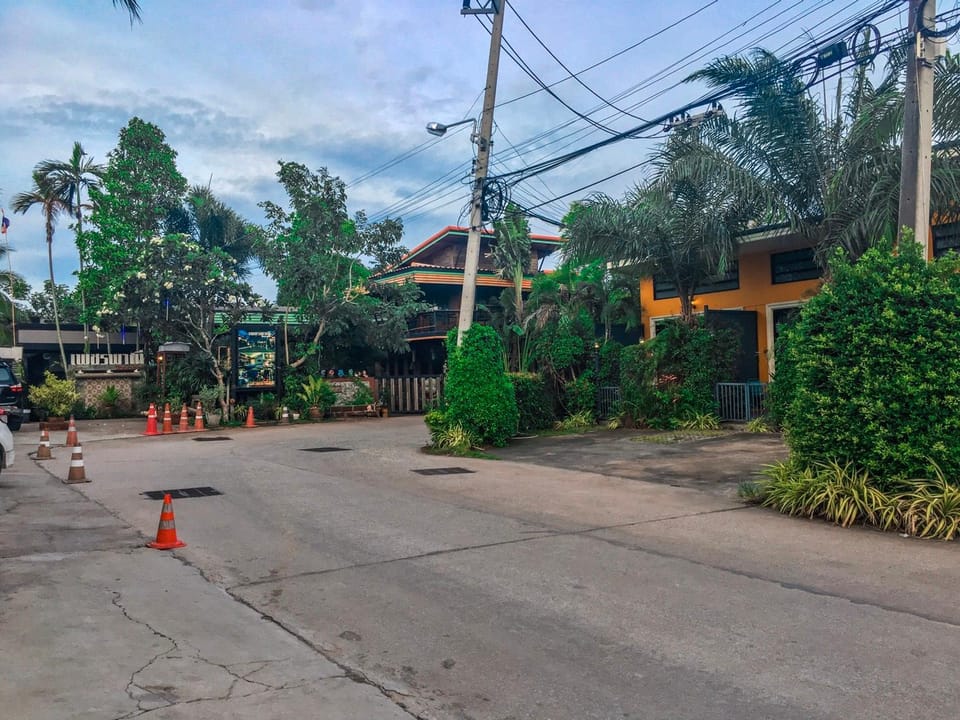 Petchpanee Resort Vacation rental in Pattaya City