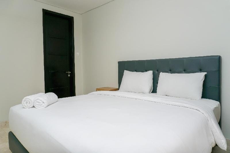 Modern 2BR at The Masterpiece Apt By Travelio Apartment in South Jakarta City