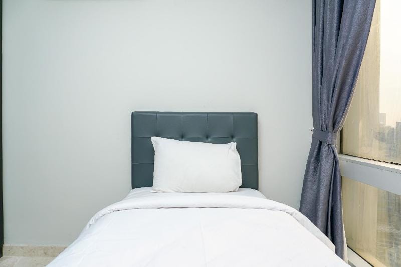 Modern 2BR at The Masterpiece Apt By Travelio Apartment in South Jakarta City