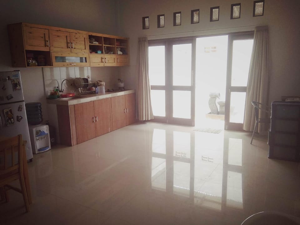 Rumah Jayanti Vacation rental in South Jakarta City