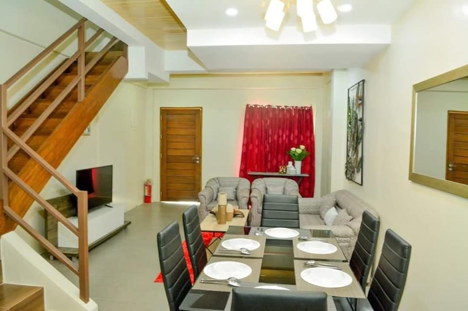 Mailz Haven Dr-D Beautiful Modern 3BR Apt near SM Apartment in Davao City
