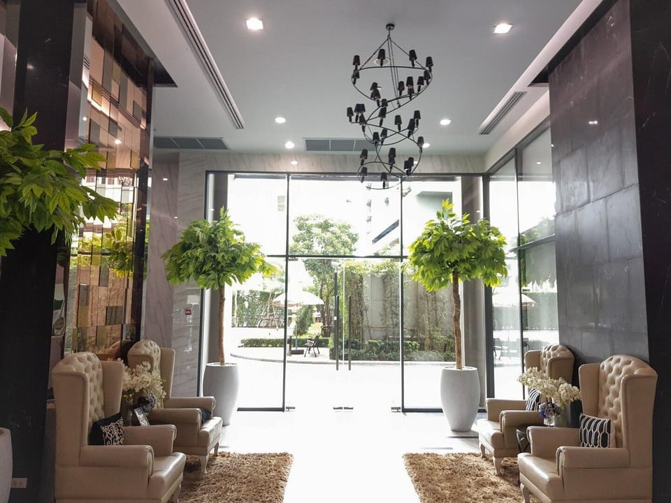 the Rich Sathorn-Taksin Condominium Apartment in Bangkok