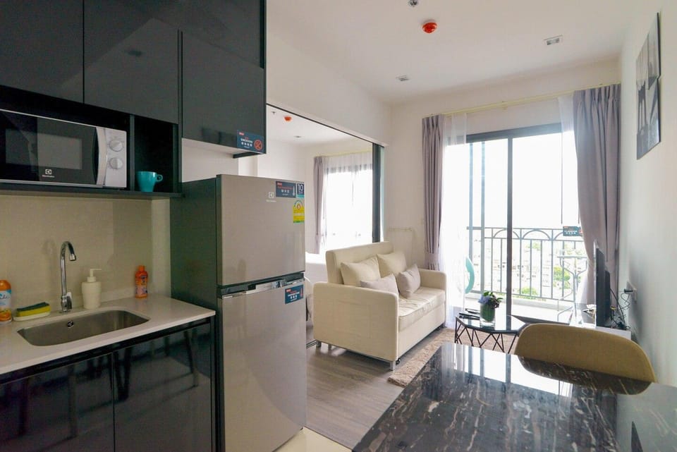 the Rich Sathorn-Taksin Condominium Apartment in Bangkok