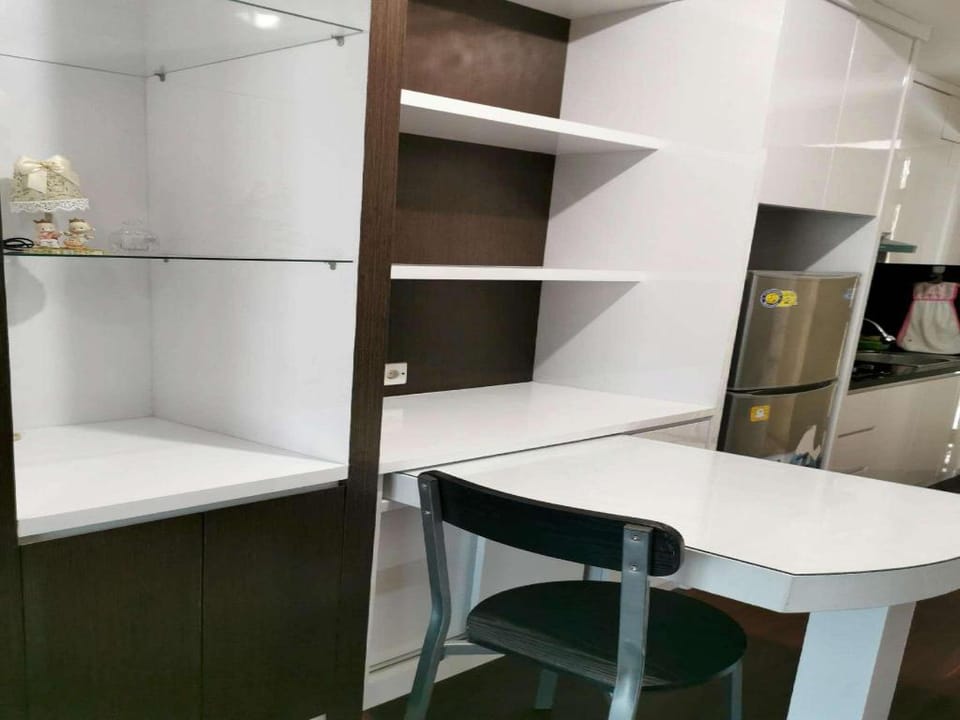 Comfy 2BR Apartment at Pakuwon Mall With Wifi Apartment in Surabaya