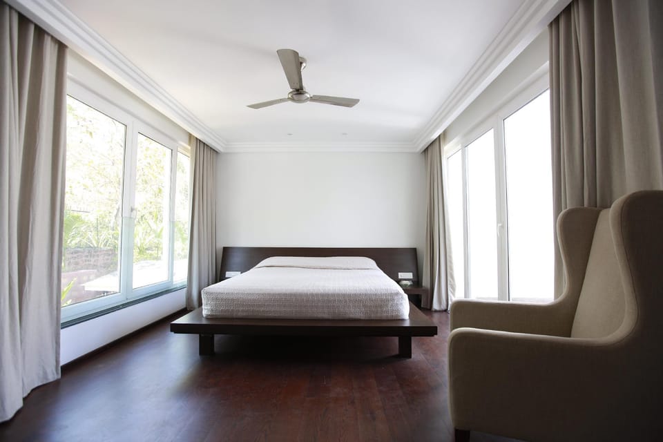 Hanna Dior,3BR Luxury Villa, pvt Pool @ Siolim,Goa Villa in Calangute