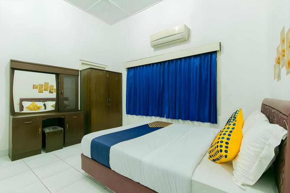 SPOT ON  1707 Hotel Mustika Widyasari Hotel in Batu