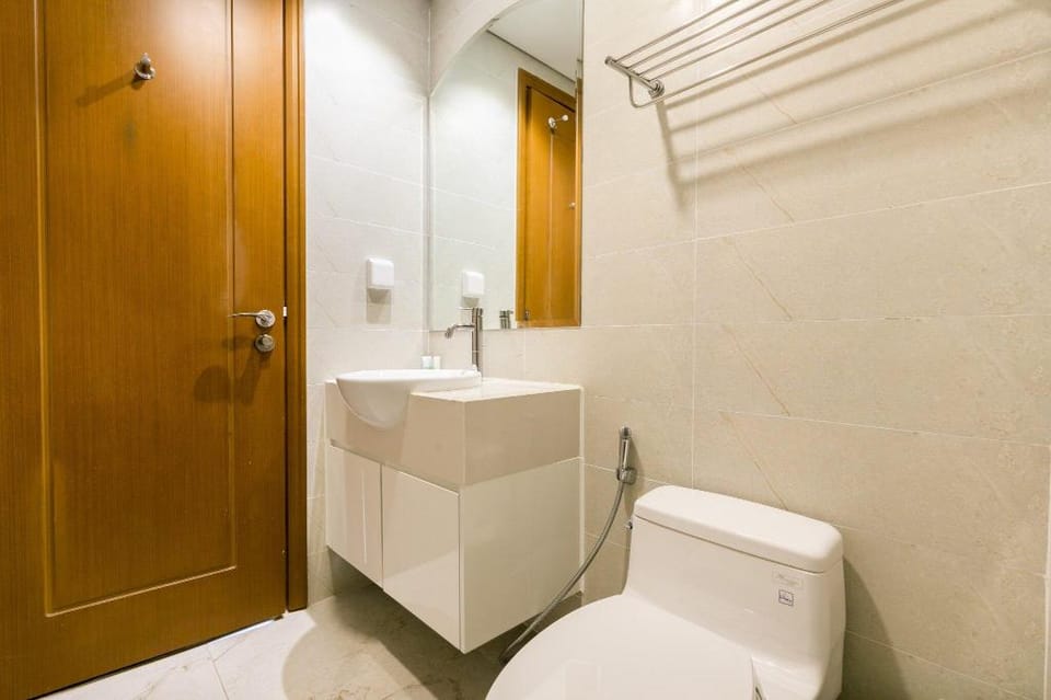 Huge 3BR/2WC APT@ Vinhomes Central Park Landmark 5 Apartment in Ho Chi Minh City